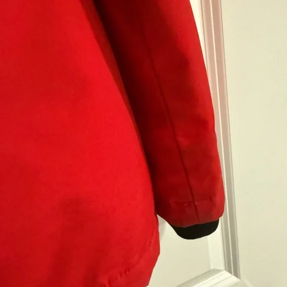 Canada Goose Montebello Parka - Picture 14 of 14